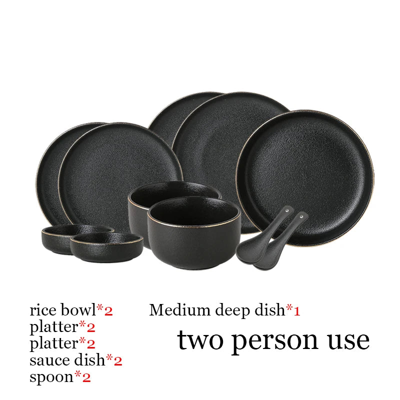 Juego de Platos Negros Mate con Borde Dorado – Elegancia para Mesa y Cocina