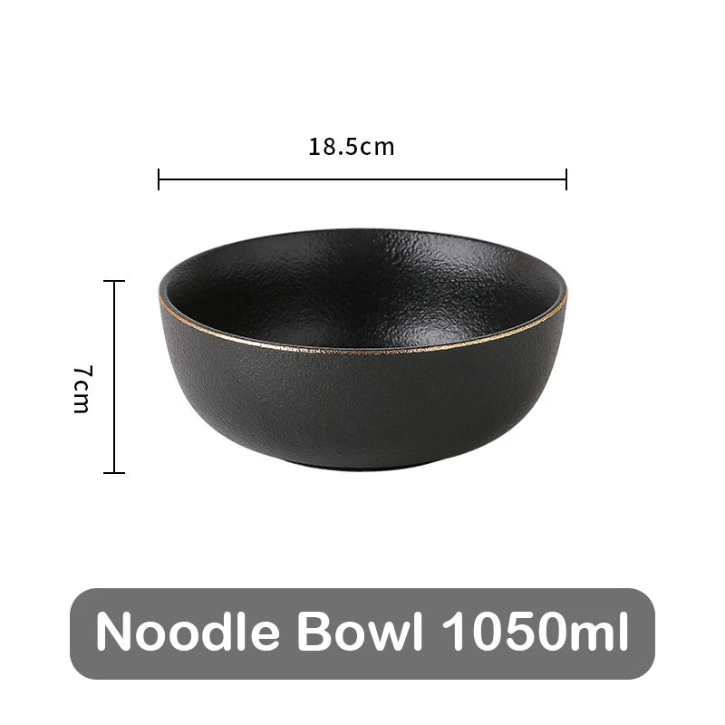 Juego de Platos Negros Mate con Borde Dorado – Elegancia para Mesa y Cocina
