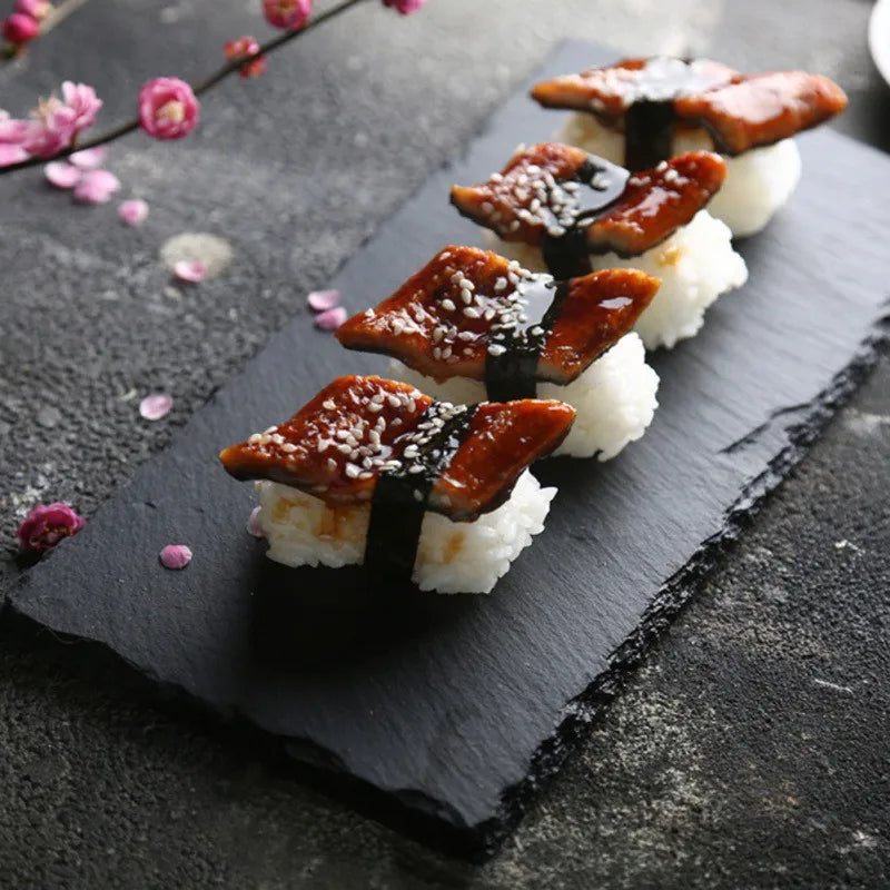 Plato de Pizarra Natural Cuadrado – Elegancia y Durabilidad