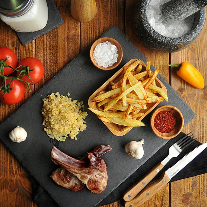 Plato de Pizarra Natural Cuadrado – Elegancia y Durabilidad