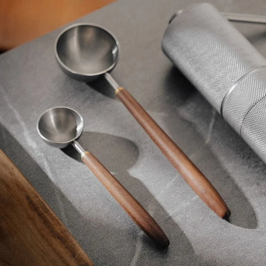 25ml Wooden Handle Stainless Steel Coffee Scoop Tablespoon Measuring Spoon Walnut Wood Long Handle Coffee Spoons Cafe Decoration - 369 view