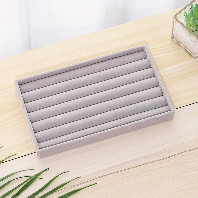 Bandeja de Terciopelo para Joyería – Organizador Apilable y Portátil