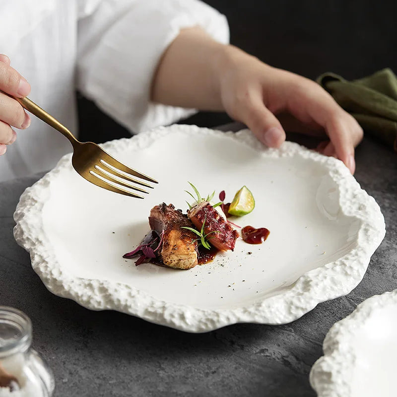 Plato de Cerámica Estilo Rockpattern – Diseño Moderno y Elegante