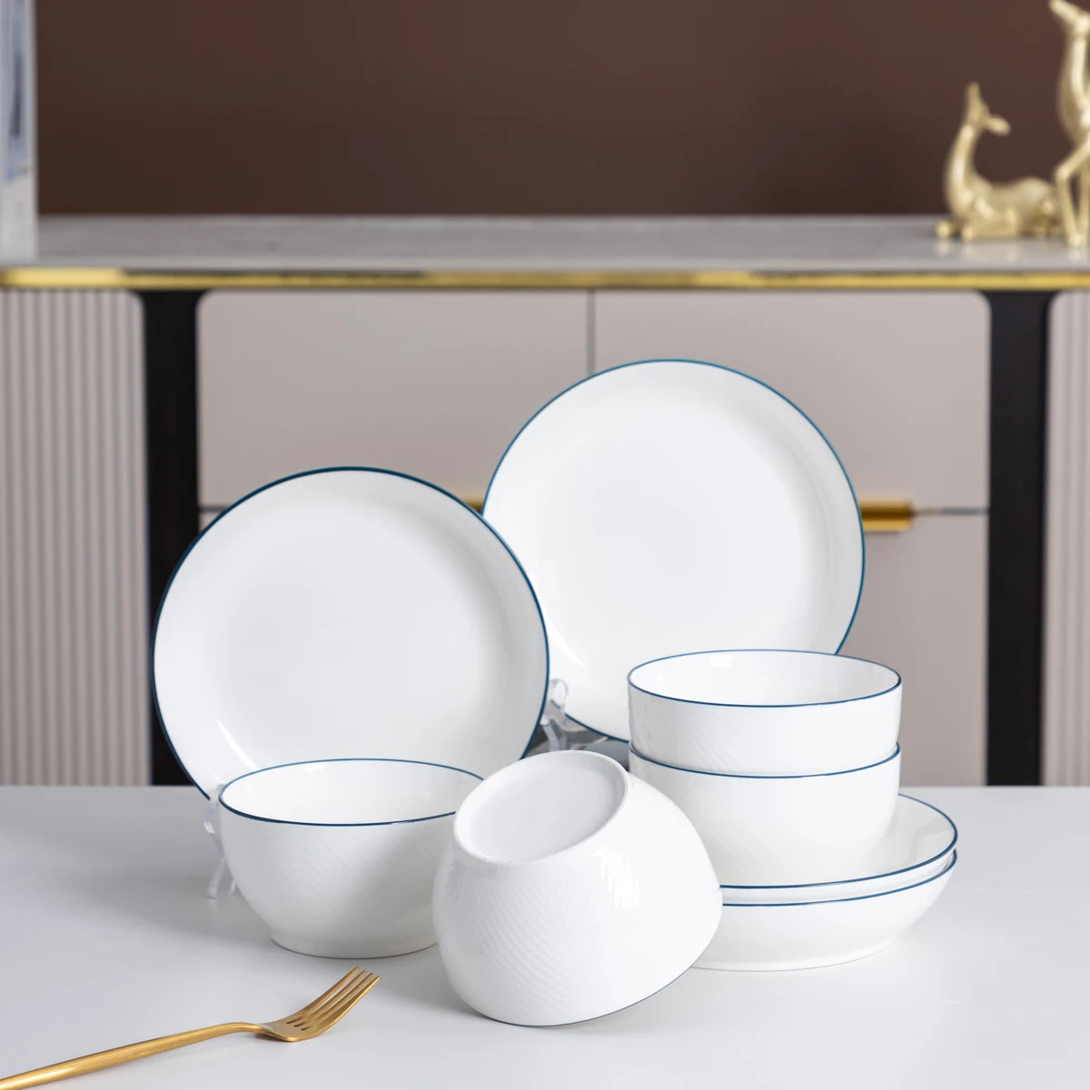 Juego de Vajilla de Porcelana – 8 Piezas de Cerámica Elegante