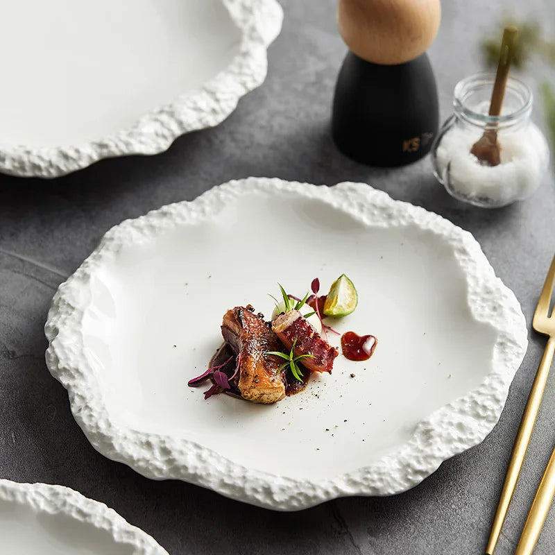 Plato de Cerámica Estilo Rockpattern – Diseño Moderno y Elegante