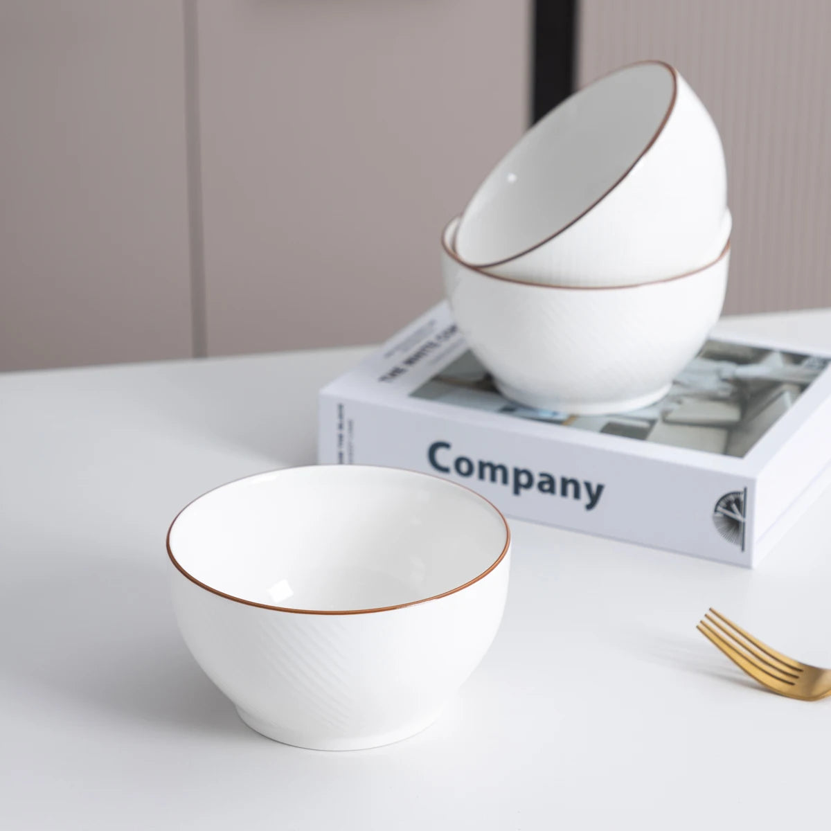 Juego de Vajilla de Porcelana – 8 Piezas de Cerámica Elegante