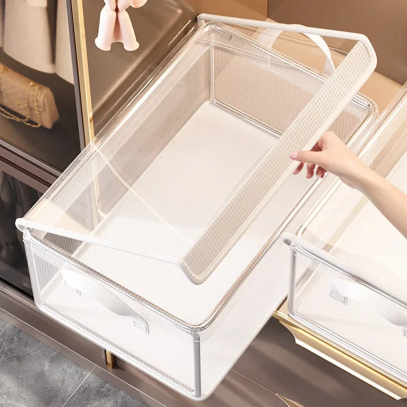 Cesta de Almacenamiento Transparente de PVC con Marco de Acero Inoxidable – Organizador Impermeable para Ropa y Armario